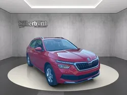 Rot Gebraucht 2020 Skoda Kamiq Style SUV | 19.990 € (Fairer Preis)
