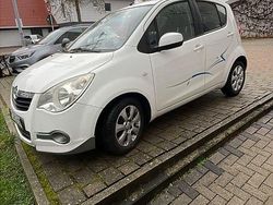 Weiß Gebraucht 2008 Opel Agila Kleinwagen | 2.750 € (Fairer Preis)