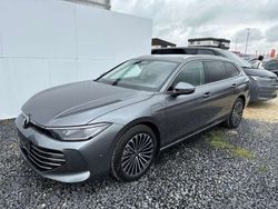 Grau metallic 5x5x Neu 2025 VW Passat IQ Drive Kombi | 43.990 €