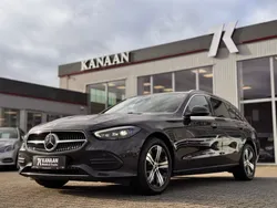 Grün Gebraucht 2021 Mercedes C220 Avantgarde Limousine | 28.977 € (Etwas zu teuer)
