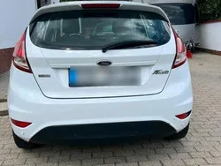 Weiß Gebraucht 2013 Ford Fiesta Kleinwagen | 3.250 € (Fairer Preis)
