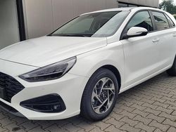 Atlas weiß Neu 2025 Hyundai i30 Limousine | 24.079 € (Guter Preis)