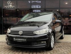 Schwarz Gebraucht 2019 VW Touran Comfortline Van / Kleinbus | 15.990 € (Guter Preis)