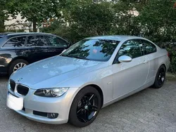 Silber Gebraucht 2009 BMW 320 Coupé | 9.500 € (Etwas zu teuer)