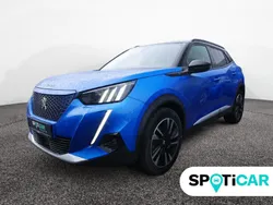 Blau Gebraucht 2021 Peugeot e-2008 GT SUV | 21.990 € (Teuer)