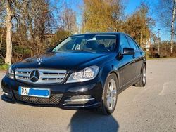 Schwarz Gebraucht 2011 Mercedes C180 Avantgarde Limousine | 11.000 € (Teuer)
