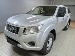 Silber Gebraucht 2016 Nissan Navara Visia Abholung | 17.900 € (Superpreis)