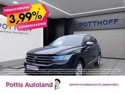 Schwarz Gebraucht 2022 VW Tiguan Allspace Life SUV | 24.977 € (Fairer Preis)