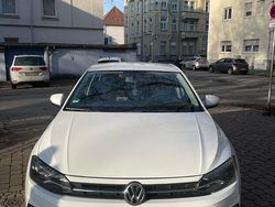Weiß Gebraucht 2019 VW Polo Kleinwagen | 9.900 € (Fairer Preis)