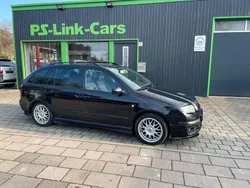 Schwarz Gebraucht 2009 Skoda Fabia Ambiente Kombi | 2.690 € (Guter Preis)