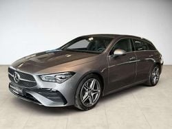 Grau Gebraucht 2024 Mercedes CLA200 Shooting Brake AMG Kombi | 31.770 € (Guter Preis)