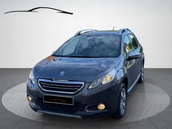 Grau Gebraucht 2016 Peugeot 2008 Allure SUV | 6.990 € (Superpreis)