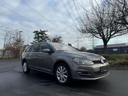 Grau Gebraucht 2014 VW Golf VII Cup Kombi | 6.490 € (Fairer Preis)