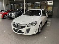 Weiß Gebraucht 2014 Opel Insignia OPC Limousine | 9.500 € (Guter Preis)