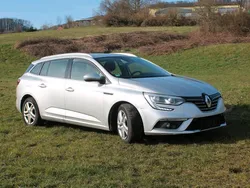 Silber Gebraucht 2018 Renault Mégane GrandTour Business Kombi | 6.850 €
