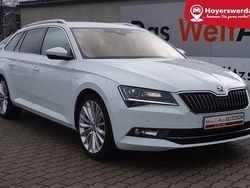 Laserweiss Gebraucht 2017 Skoda Superb LAURIN & KLEMENT Kombi | 17.950 € (Guter Preis)