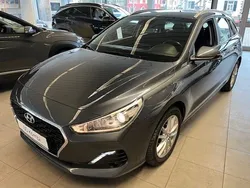 Grau Gebraucht 2020 Hyundai i30 Trend Kombi | 16.800 € (Etwas zu teuer)