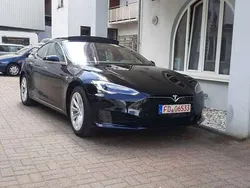 Schwarz Gebraucht 2017 Tesla Model S Limousine | 37.995 €
