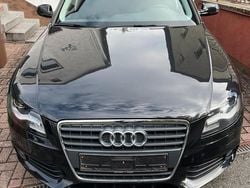 Schwarz Gebraucht 2011 Audi A4 Kombi | 4.999 € (Guter Preis)