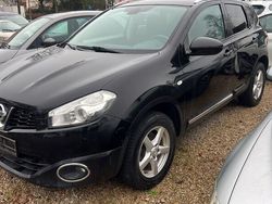 Schwarz Gebraucht 2011 Nissan Qashqai SUV | 4.900 € (Fairer Preis)