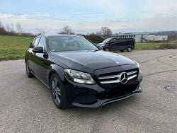 Schwarz Gebraucht 2016 Mercedes C200 Avantgarde Kombi | 10.490 € (Fairer Preis)