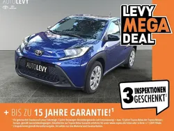 Blau Gebraucht 2024 Toyota Aygo X-play Kleinwagen | 17.990 € (Fairer Preis)