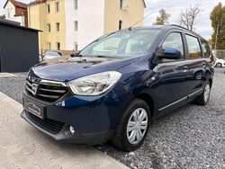 Blau Gebraucht 2017 Dacia Lodgy Lauréate Van / Kleinbus | 7.499 € (Guter Preis)