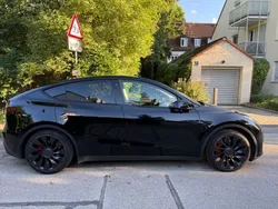 Schwarz Gebraucht 2022 Tesla Model Y Performance SUV | 37.900 € (Fairer Preis)