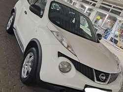 Weiß Gebraucht 2011 Nissan Juke Acenta SUV | 5.900 € (Guter Preis)