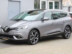 Grau cassiopee Gebraucht 2017 Renault Grand Scénic IV Bose Edition Van / Kleinbus | 11.980 € (Fairer Preis)