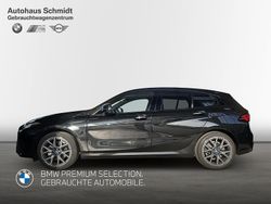 Saphirschwarz Gebraucht 2024 BMW 120 Sport Line Kleinwagen | 29.830 € (Superpreis)