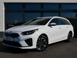 Weiß Gebraucht 2020 Kia Ceed Sportswagon Kombi | 16.800 € (Superpreis)