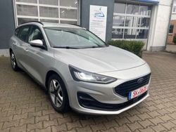 Silber Gebraucht 2022 Ford Focus Kombi | 19.899 € (Fairer Preis)