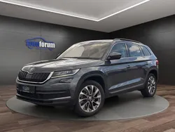 Grau Gebraucht 2021 Skoda Kodiaq Clever SUV | 29.990 € (Guter Preis)
