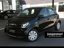 Schwarz Gebraucht 2022 Smart ForFour Electric Drive Limousine | 9.140 € (Fairer Preis)