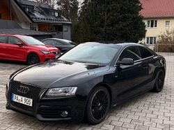 Schwarz Gebraucht 2011 Audi A5 S-Line Coupé | 14.400 €