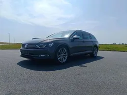 Braun Gebraucht 2016 VW Passat Kombi | 12.300 € (Fairer Preis)