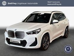 Weiß Neu 2025 BMW iX1 M Sport SUV | 59.990 € (Teuer)