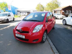 Rot Gebraucht 2010 Toyota Yaris Cool Limousine | 2.950 € (Fairer Preis)