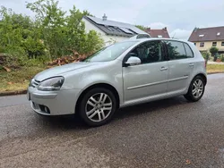 Silber Gebraucht 2008 VW Golf VI Kleinwagen | 2.950 € (Fairer Preis)