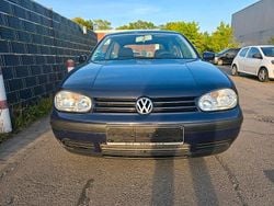 Blau Gebraucht 2000 VW Golf IV Kleinwagen | 1.499 € (Fairer Preis)
