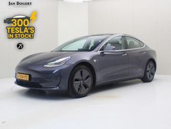 Grau Gebraucht 2019 Tesla Model 3 Long Range AWD Limousine | 20.900 € (Fairer Preis)