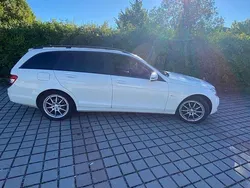 Weiß Gebraucht 2011 Mercedes C200 Avantgarde Kombi | 5.300 € (Fairer Preis)