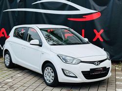 Weiß Gebraucht 2012 Hyundai i20 Edition Limousine | 4.600 € (Fairer Preis)