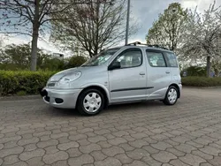 Toyota Yaris Verso