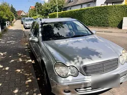 Silber Gebraucht 2006 Mercedes C200 Kombi | 1.500 €
