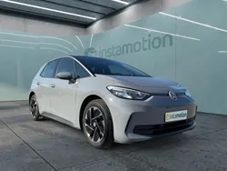 Grau Gebraucht 2024 VW ID.3 Pro Kleinwagen | 30.430 € (Etwas zu teuer)