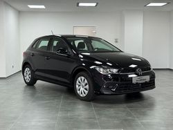 Deep black Gebraucht 2023 VW Polo Life Limousine | 18.990 € (Fairer Preis)