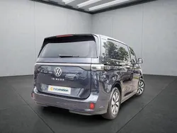 Blau Gebraucht 2024 VW ID. Buzz Van | 45.549 € (Superpreis)