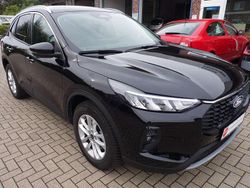Obsidianschwarz met. Gebraucht 2024 Ford Kuga Titanium SUV | 31.444 € (Guter Preis)